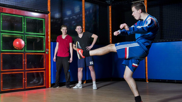 Rozengaarde Skyzone Voetballen