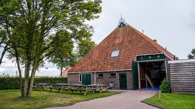 Trijepeppels vooraanzicht