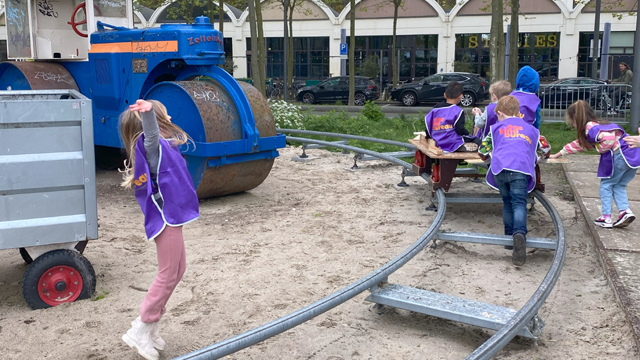 Ontdekfabriek trein
