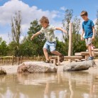 Slide 2 - Eindhoven Zoo