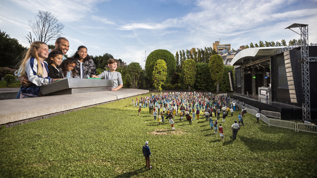 Madurodam DJ tafel